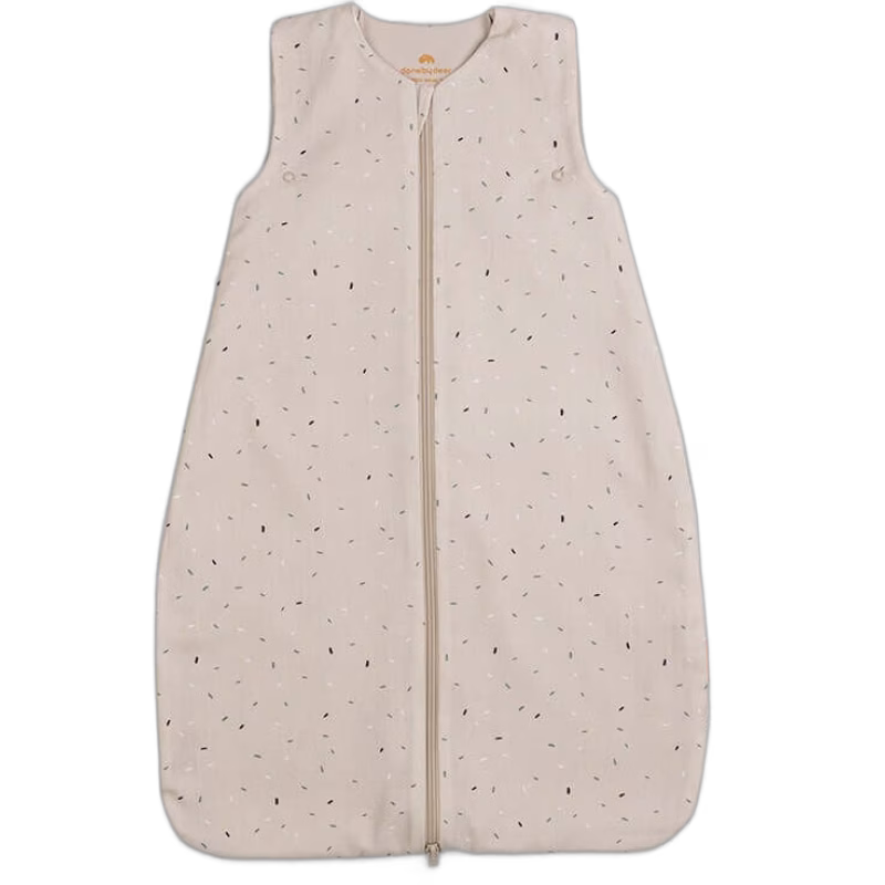 Done By Deer Sovpåse, Sand