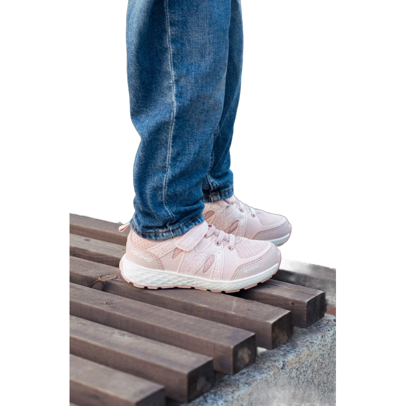 Viking Fun Glitter 1V GTX Sneakers, Light Pink, 29