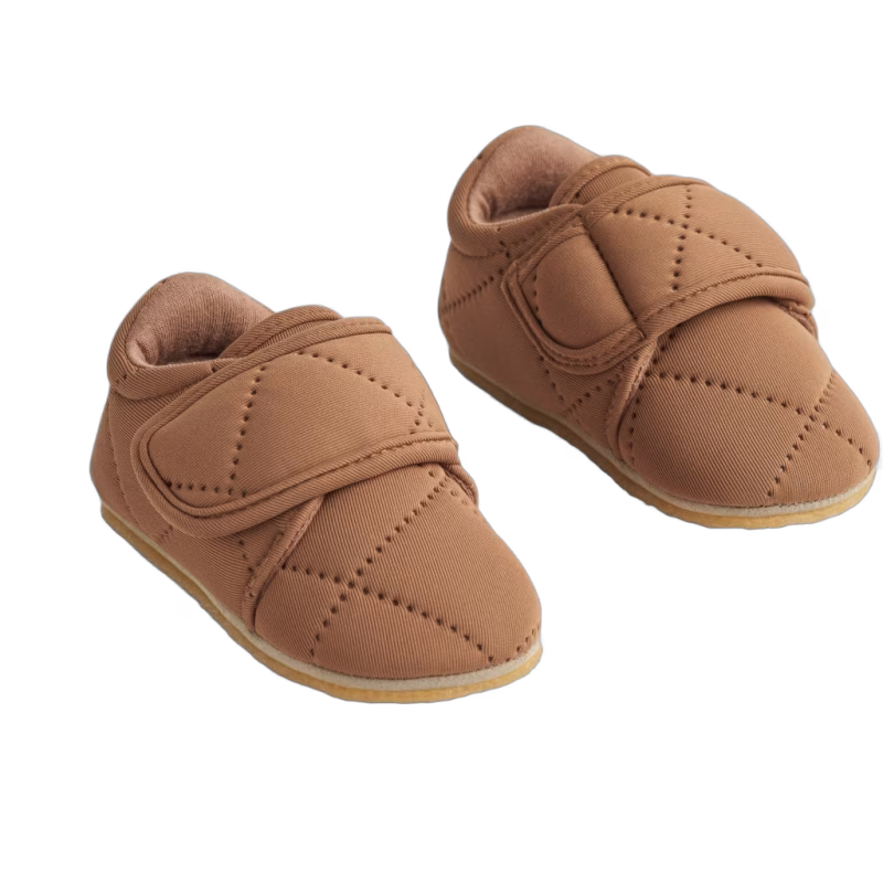 Wheat Sasha Inneskor, Hazel, 26